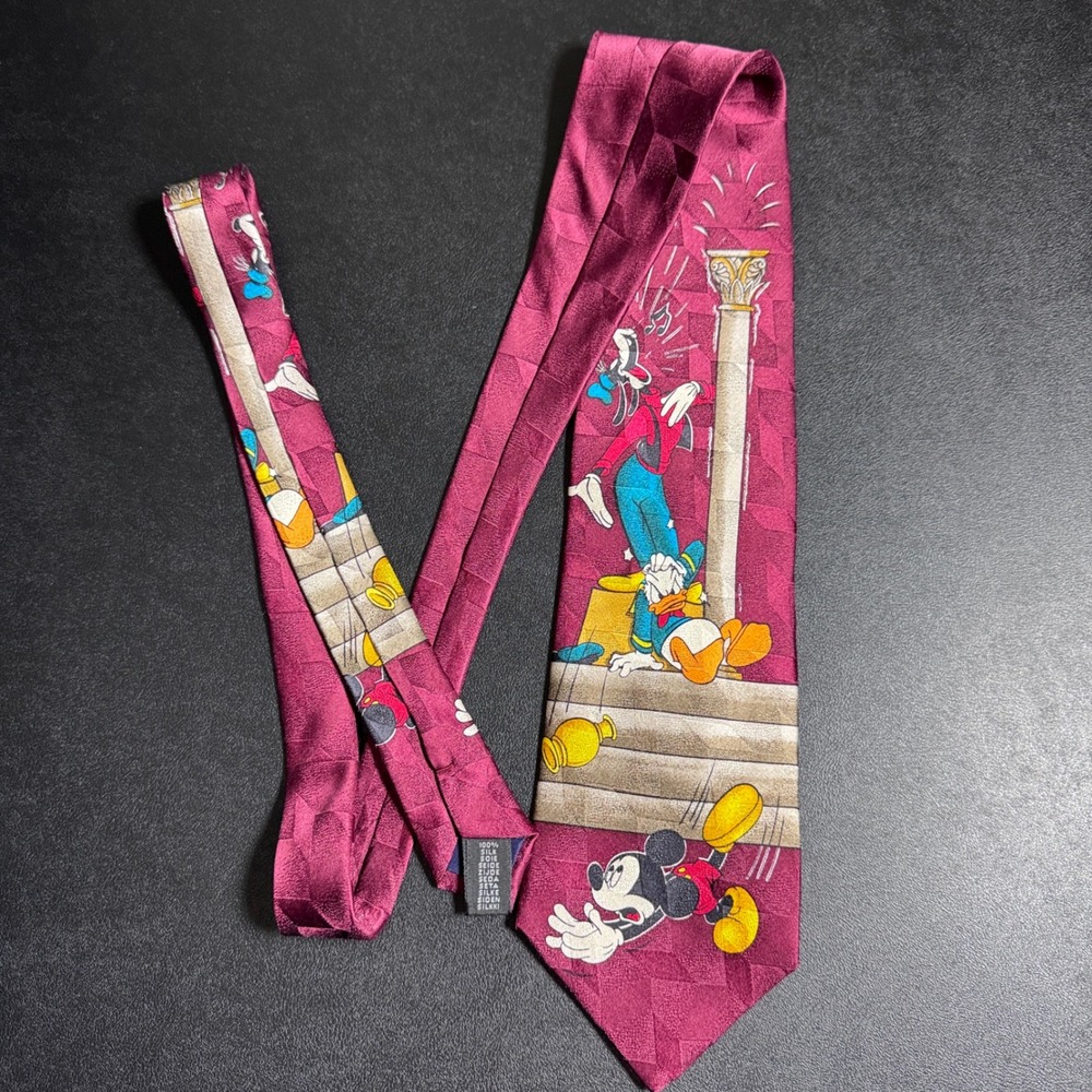 Mickey Unlimited Necktie Mens OS Burgundy Disney Mickey Donald Goofy Silk Vtg‎